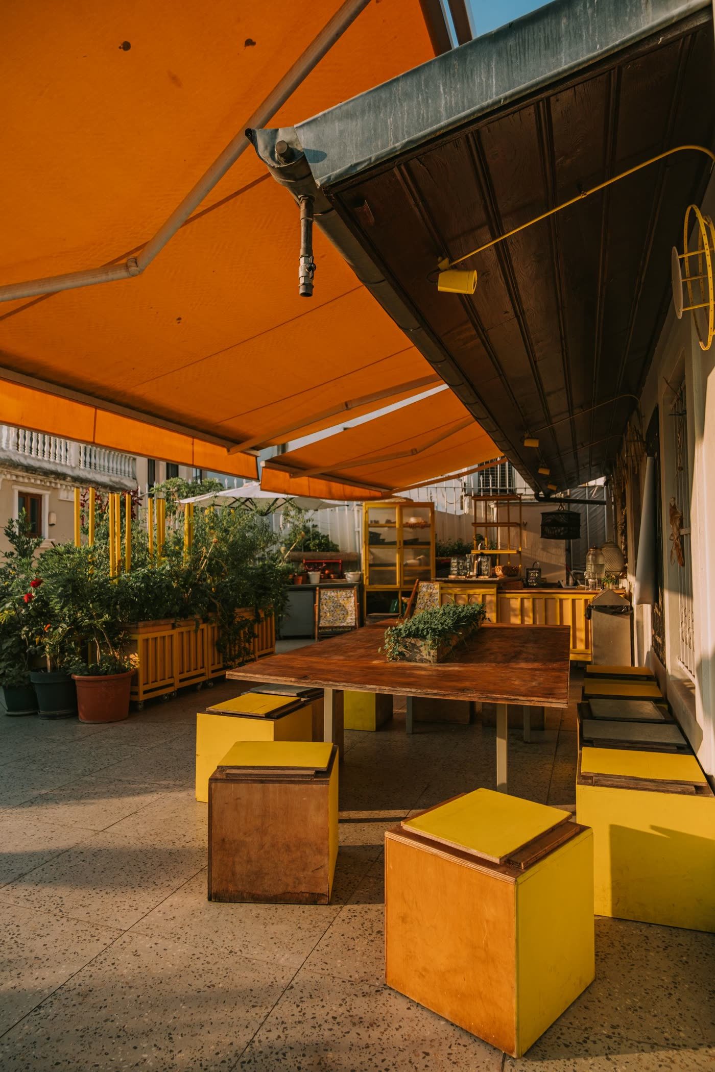 Retractable Awning for Flexible Shade