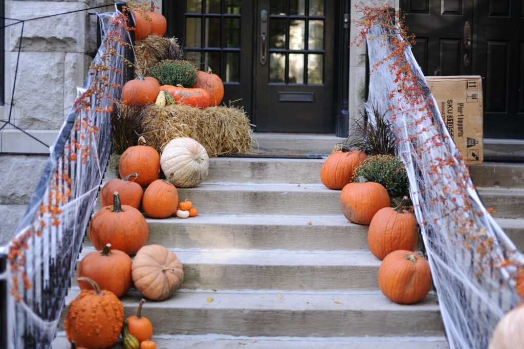 halloween front porch ideas - Cozy Patio Home