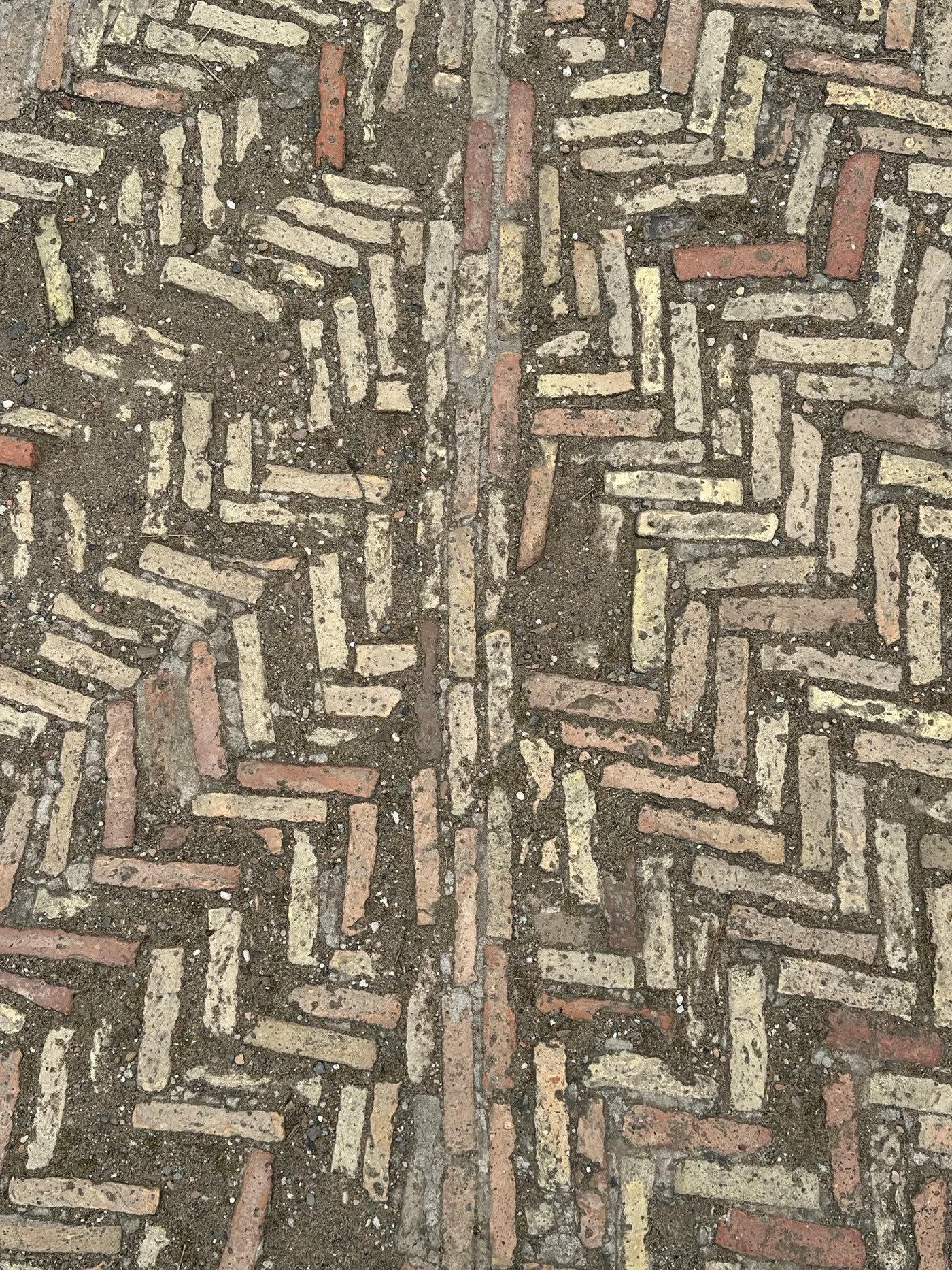 Permeable Herringbone Pattern