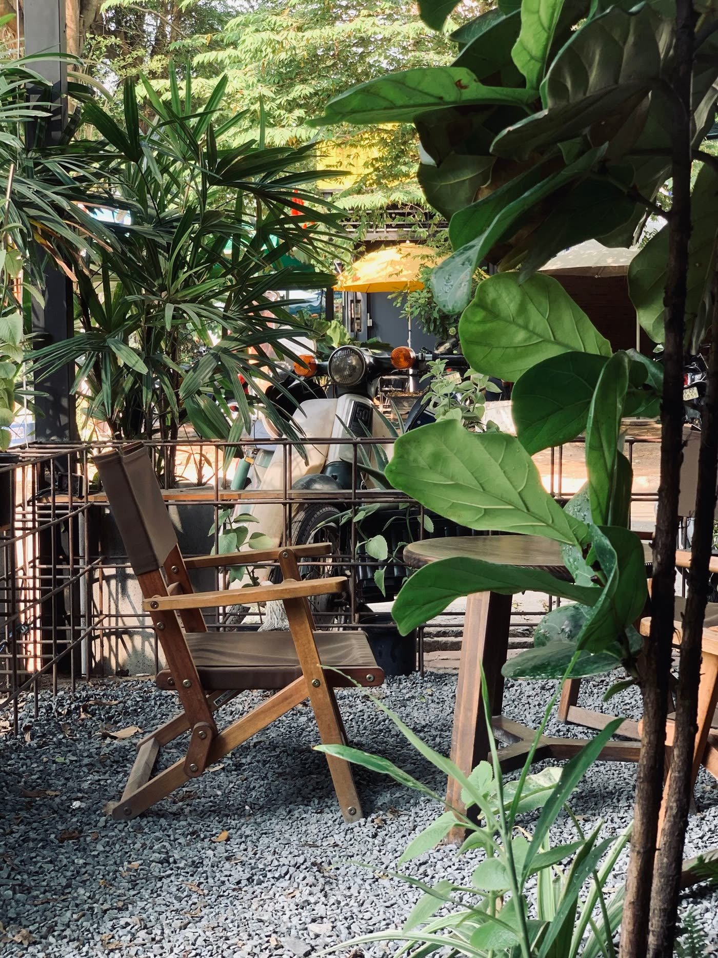 Build a Gravel Patio Instead of Pavers