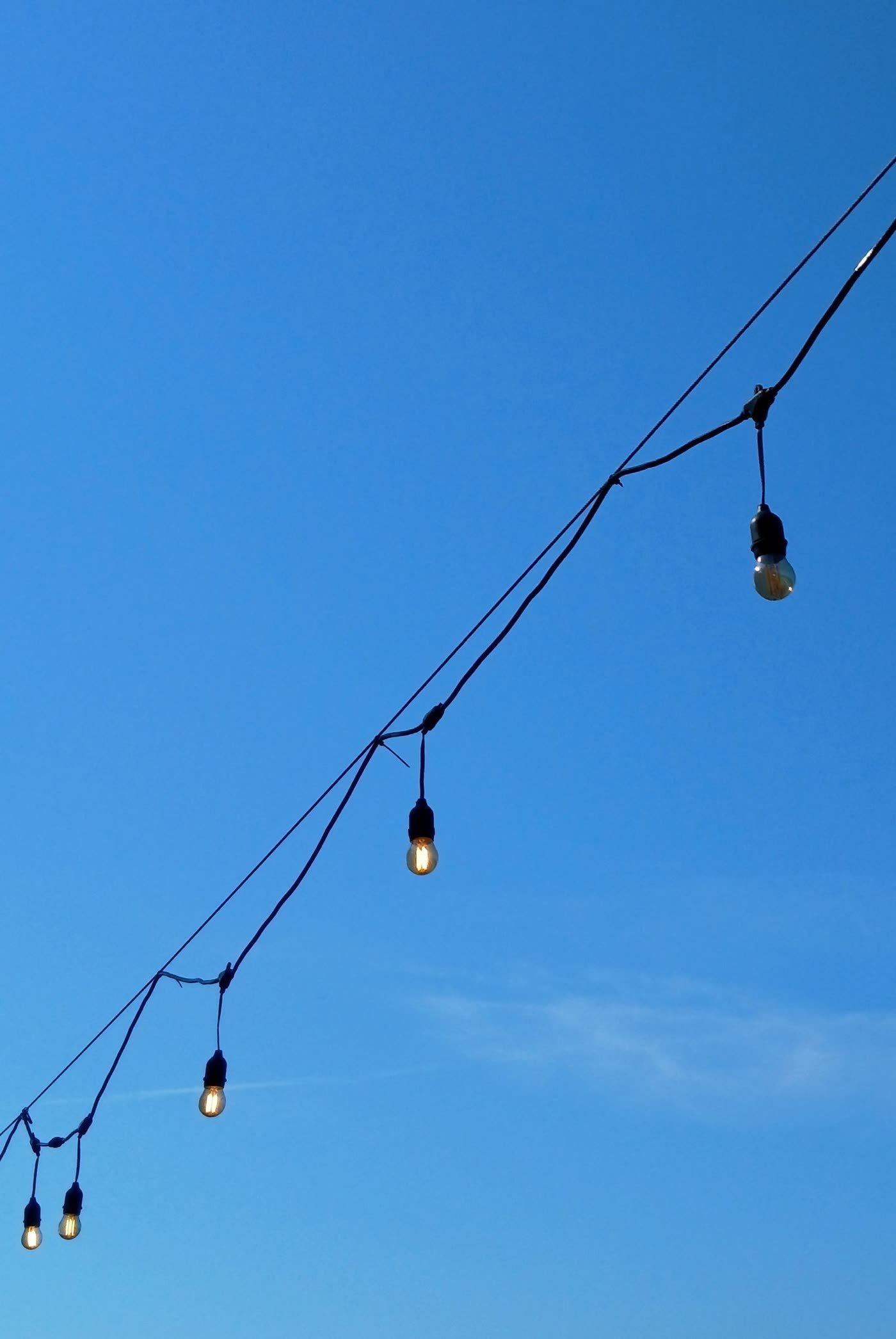 String Lights on a Single Wire Run